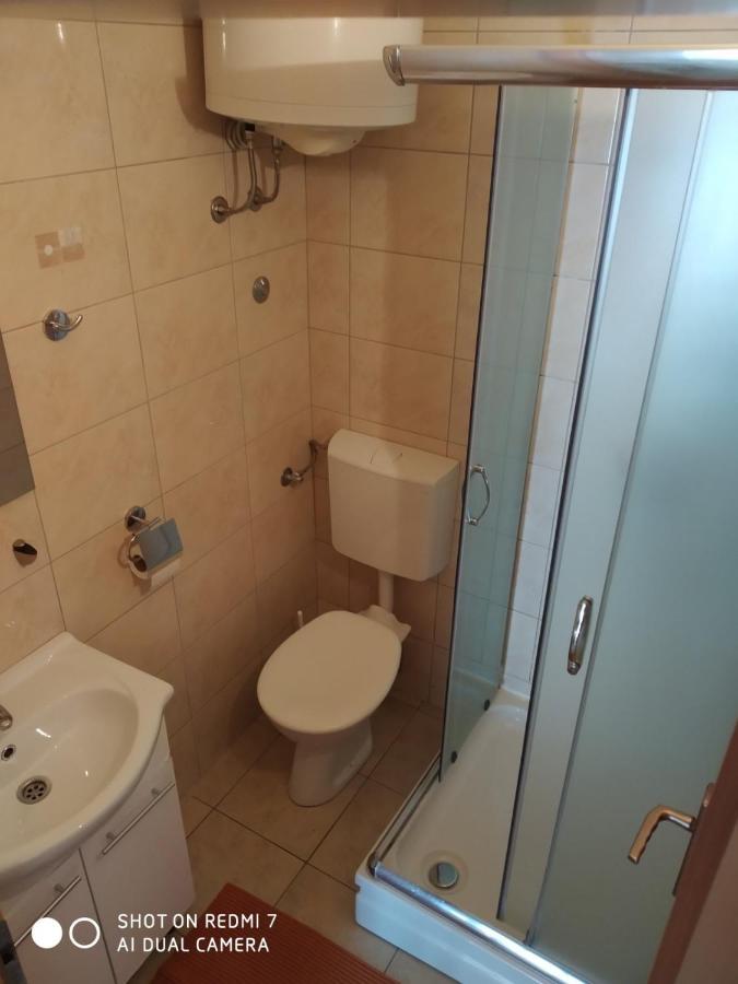 Apartmani Glavina Зострог Екстер'єр фото